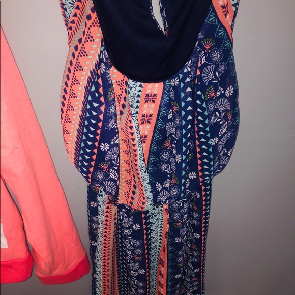 Woman’s romper & VS PINK jacket outfit - Picture 8 of 8